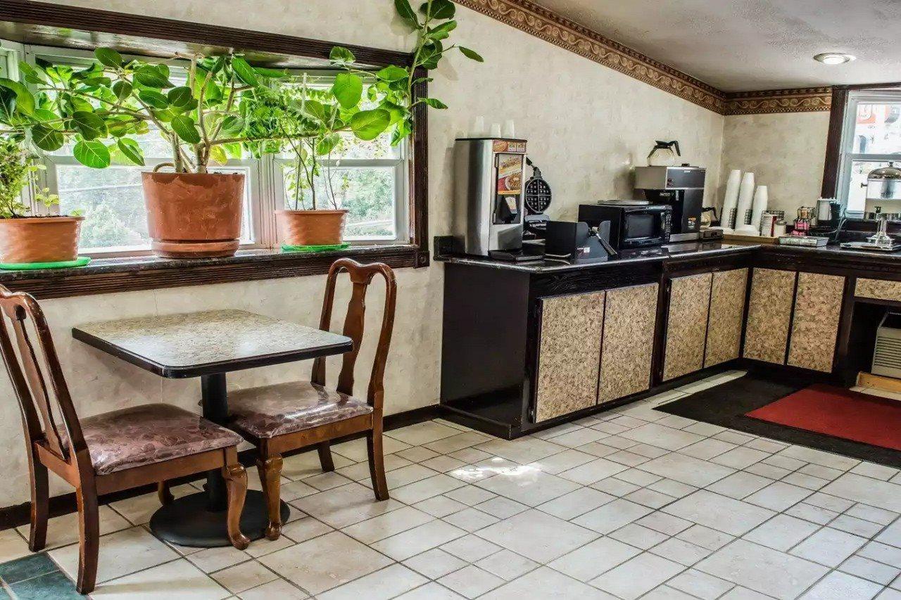 Econo Lodge Pittsburgh I-79 Εξωτερικό φωτογραφία