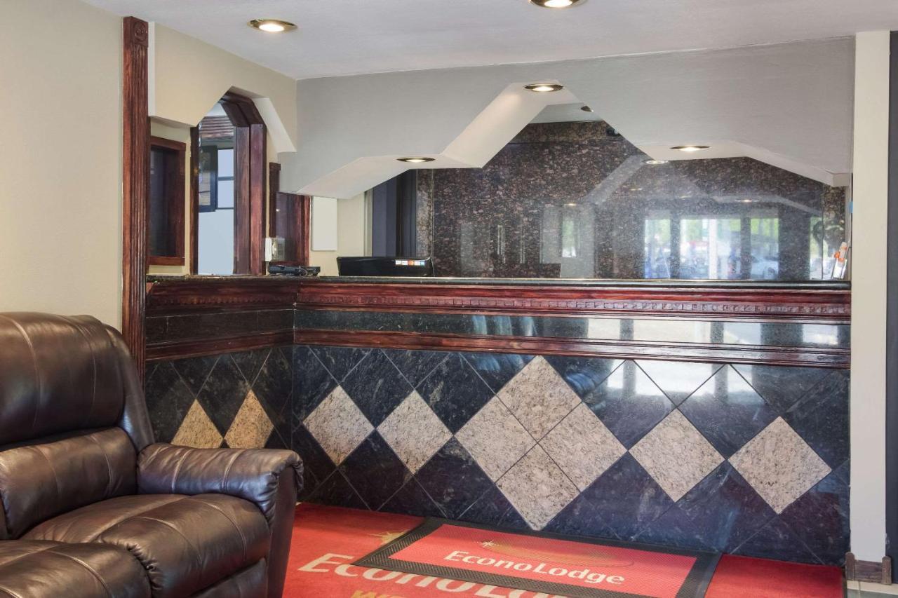 Econo Lodge Pittsburgh I-79 Εξωτερικό φωτογραφία