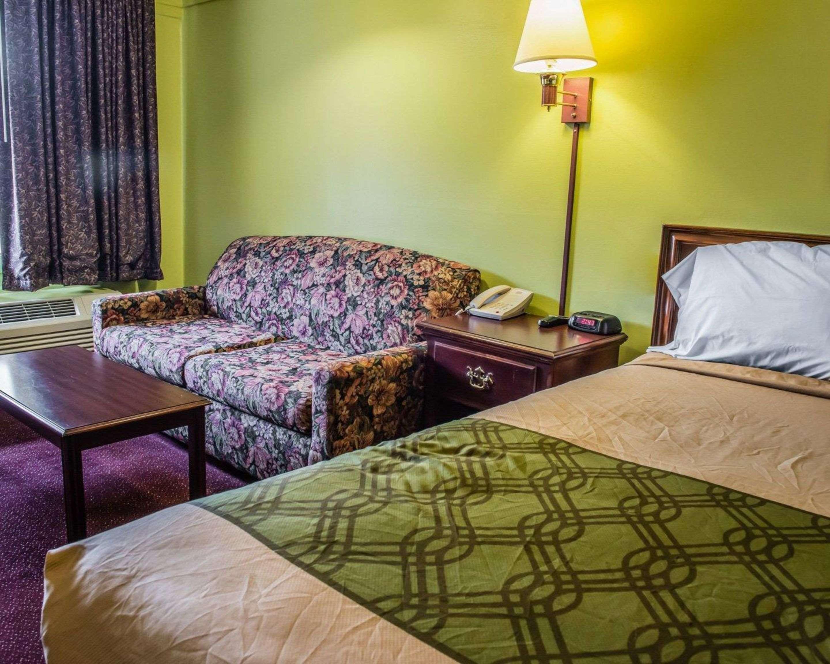 Econo Lodge Pittsburgh I-79 Εξωτερικό φωτογραφία